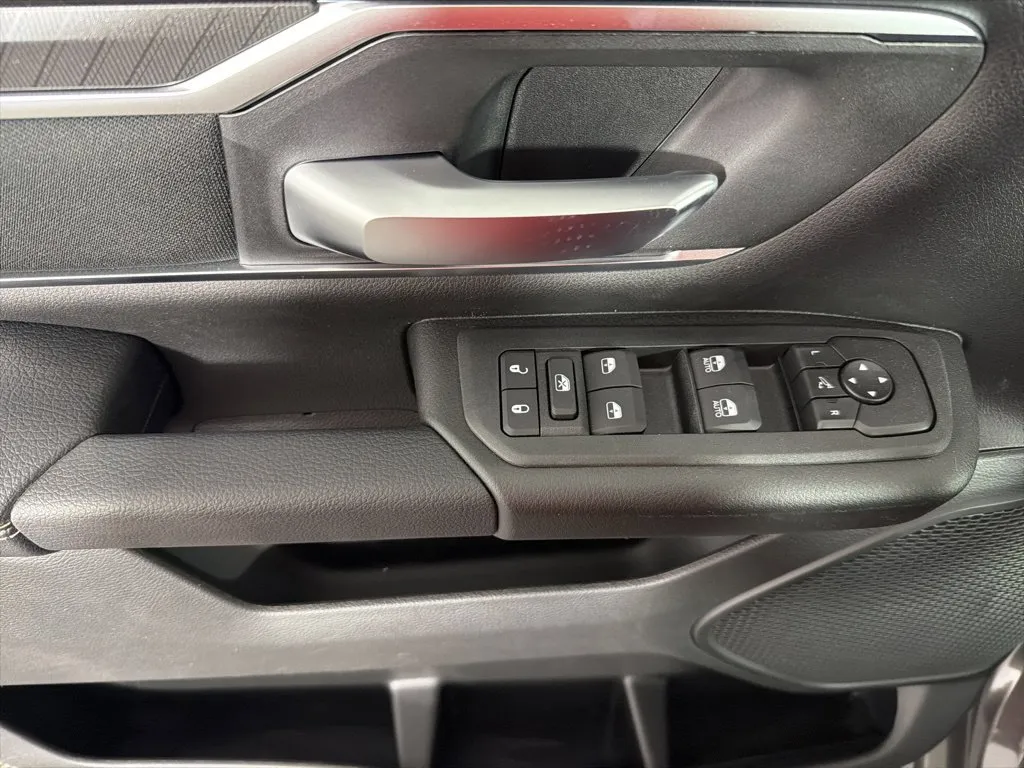 Ram 1500 photo 22