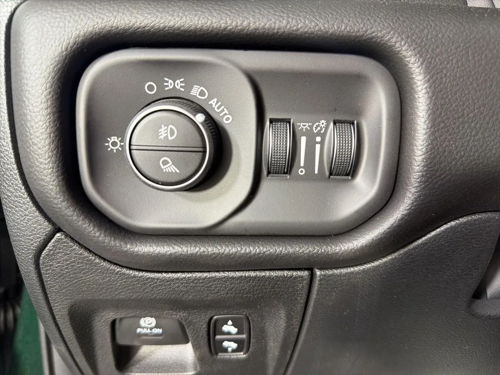 Ram 1500 photo 30
