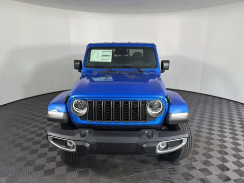 More photos of 2026 Jeep Gladiator Sahara at Don Wood Chrysler Dodge Jeep Ram, OH