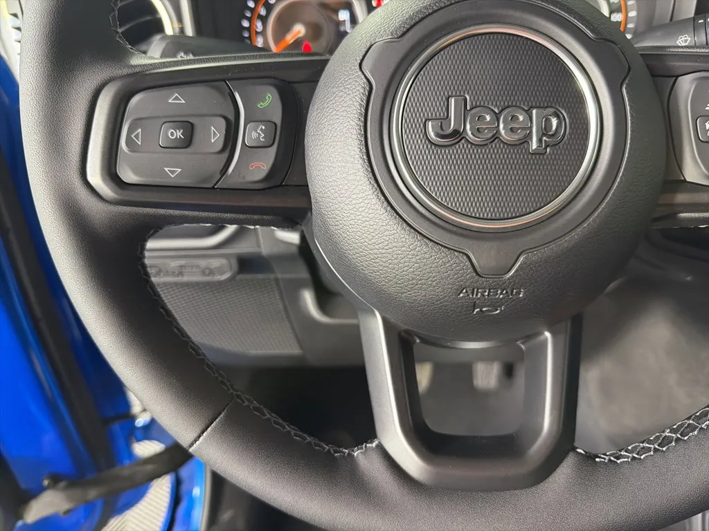 Jeep Gladiator photo 28