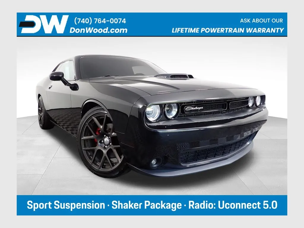 Black 2016 Dodge Challenger R/T Shaker for sale in Rockbridge, OH