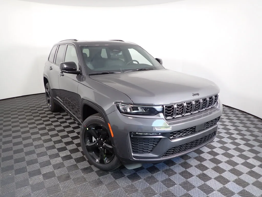 Jeep Grand Cherokee photo 7