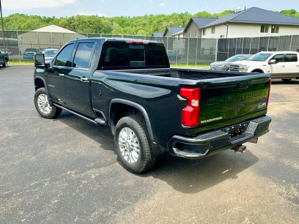 Chevrolet Silverado photo 10