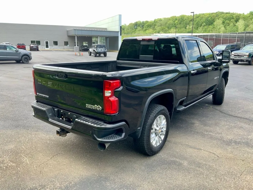 Chevrolet Silverado photo 13