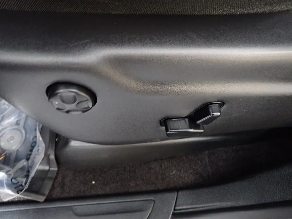 Jeep Grand Cherokee photo 22