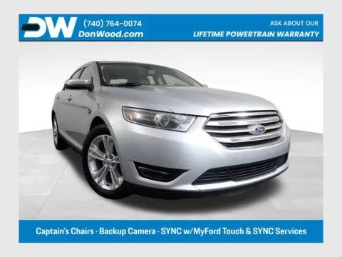 Silver 2015 Ford Taurus SEL for sale in Rockbridge, OH