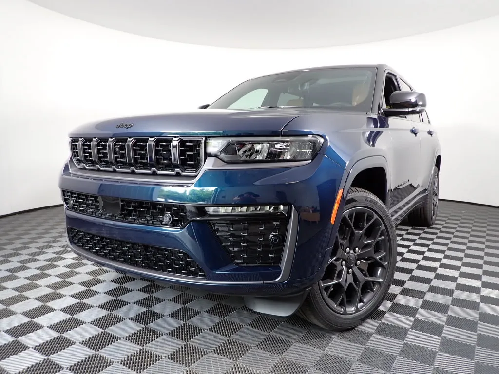 Jeep Grand Cherokee L photo 2