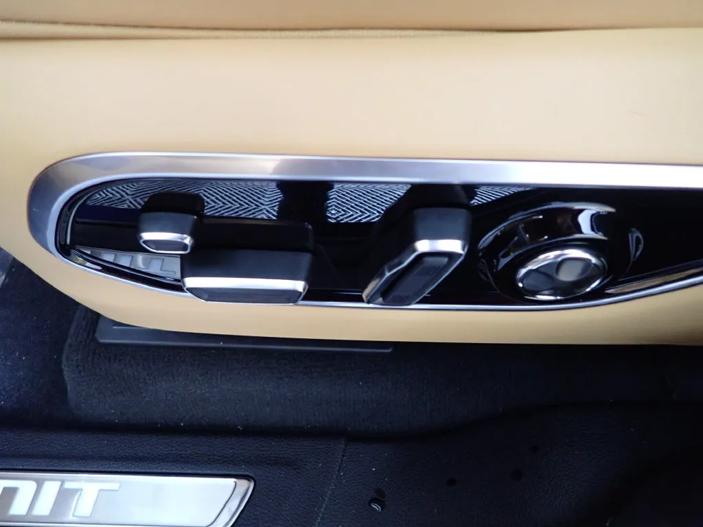 Jeep Grand Cherokee L photo 26