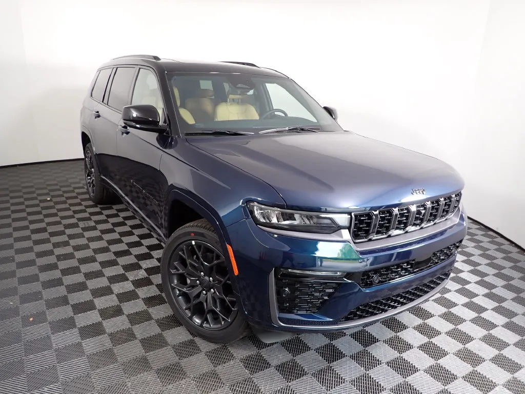 Jeep Grand Cherokee L photo 10