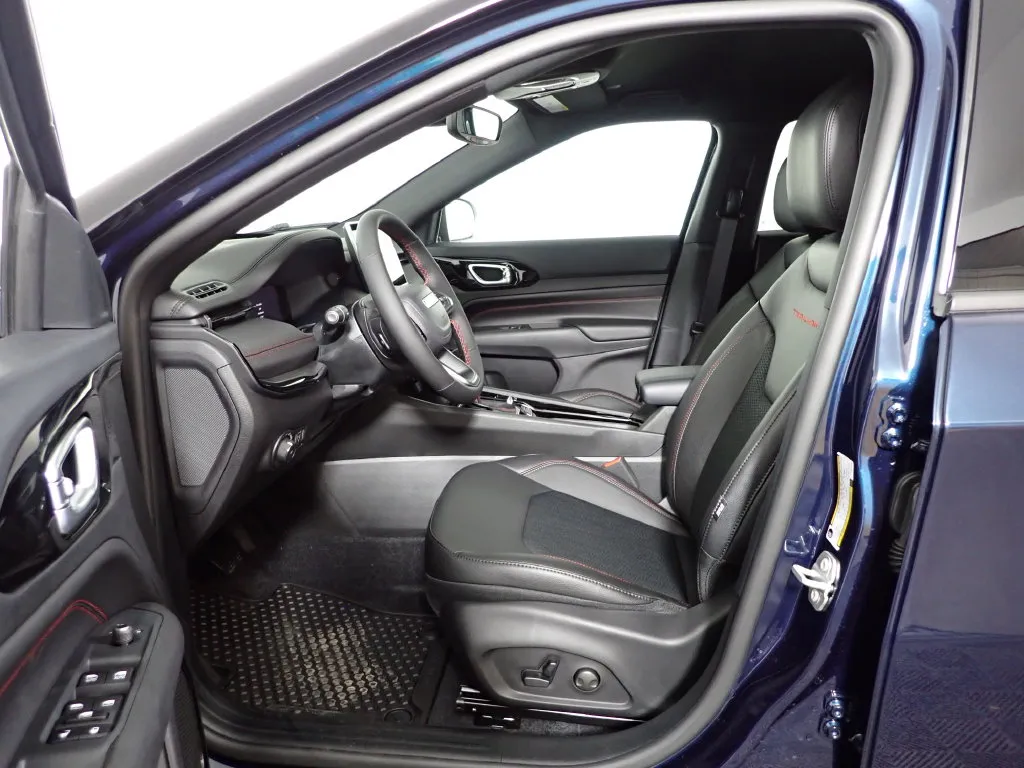 Jeep Compass photo 22