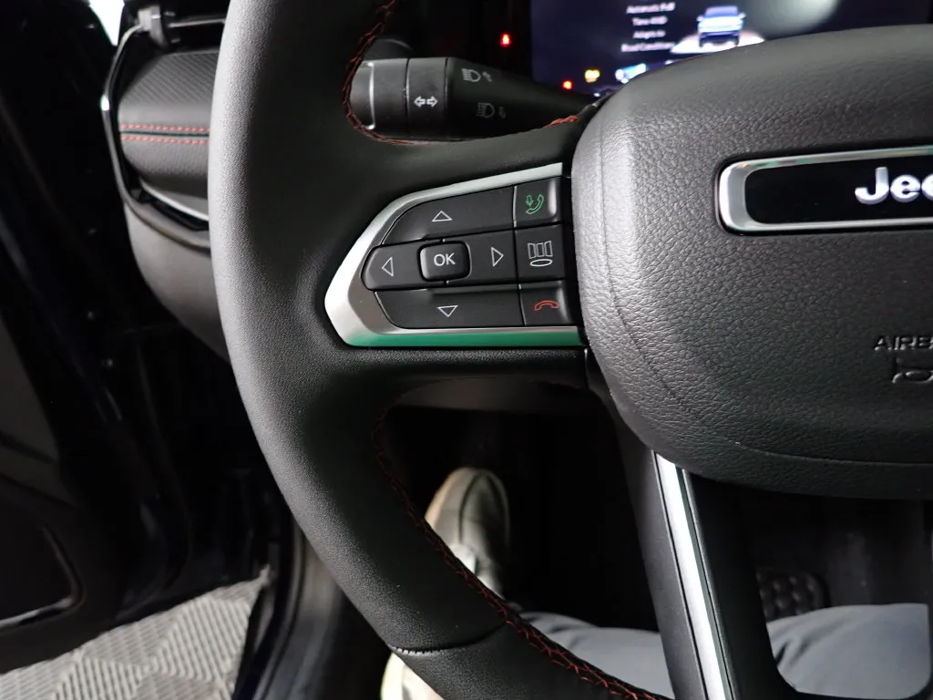 Jeep Compass photo 28