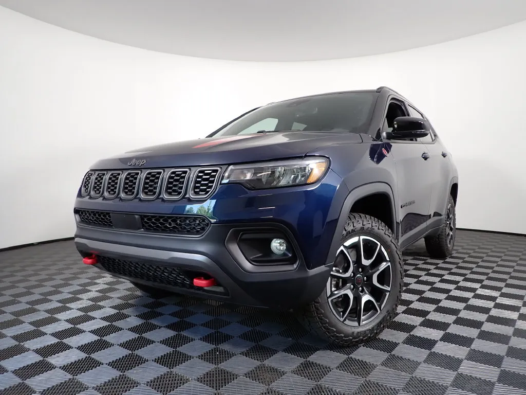 Jeep Compass photo 2