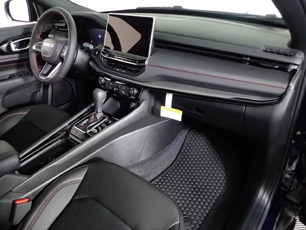 Jeep Compass photo 40