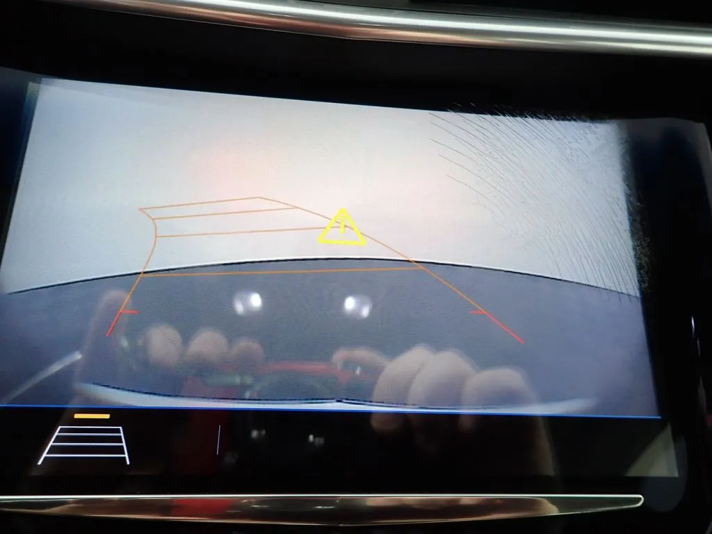 Cadillac XTS photo 5