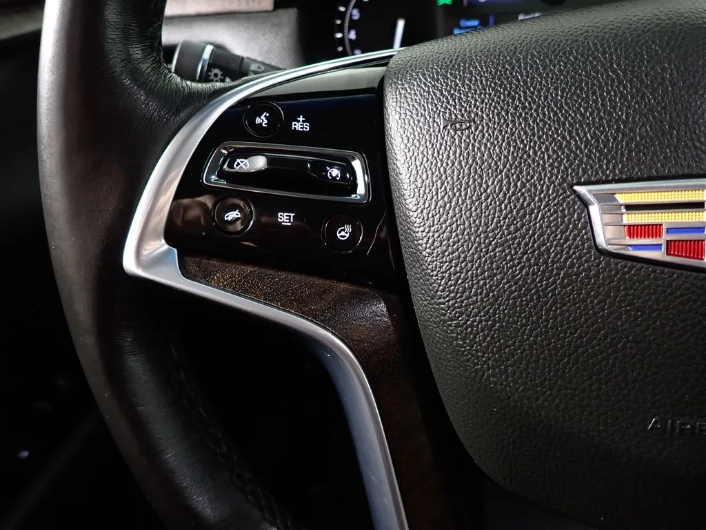 Cadillac XTS photo 28