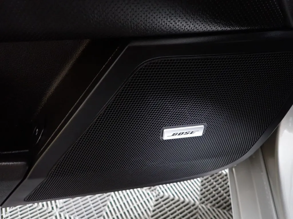 Cadillac XTS photo 22