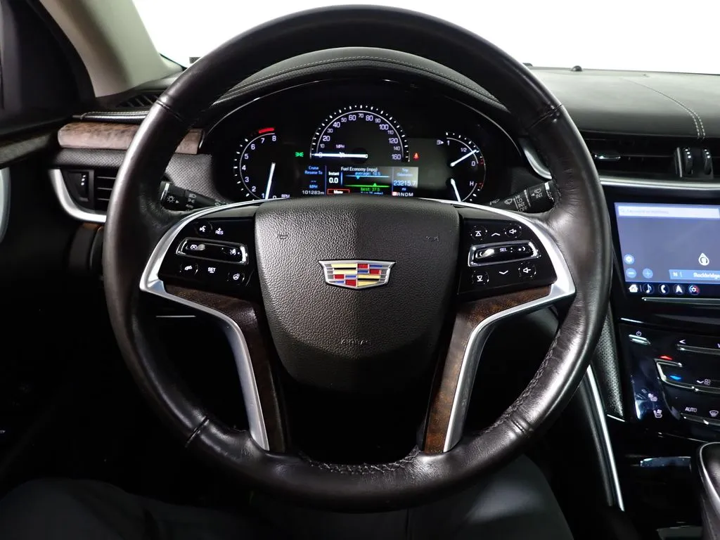 Cadillac XTS photo 27