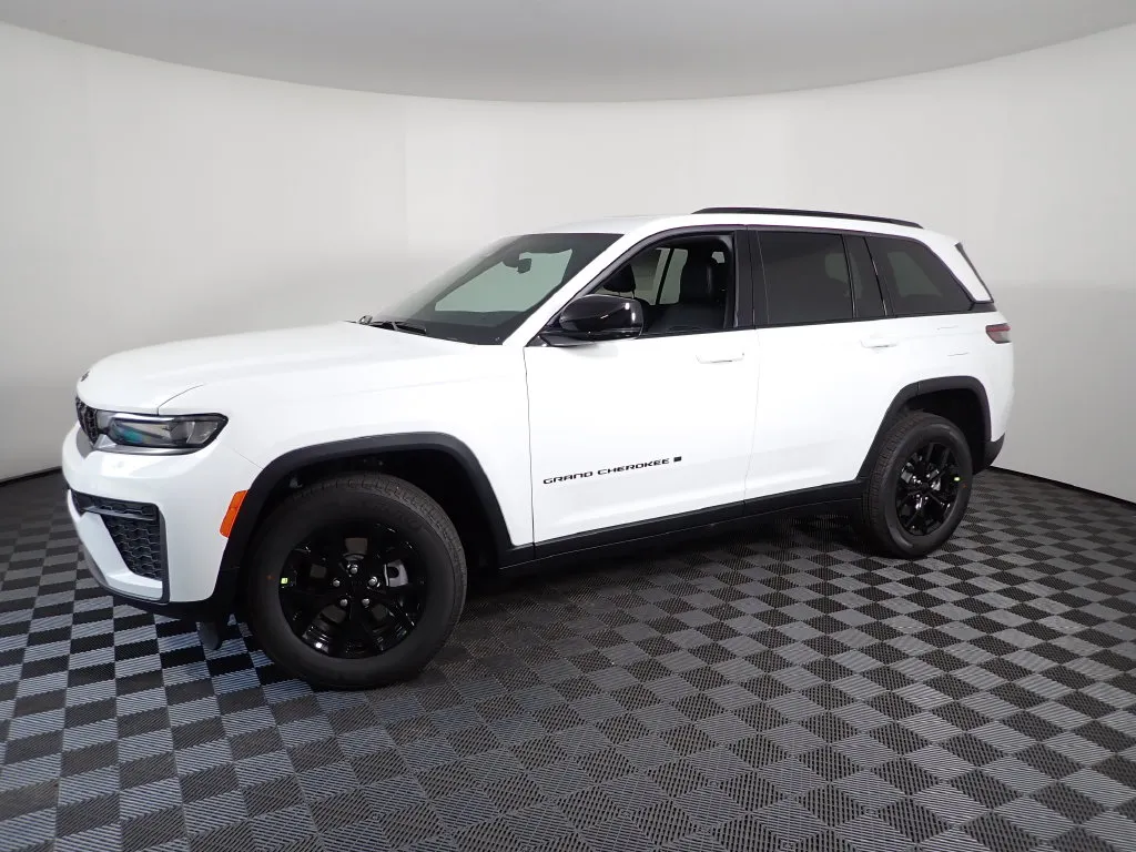 Jeep Grand Cherokee photo 10
