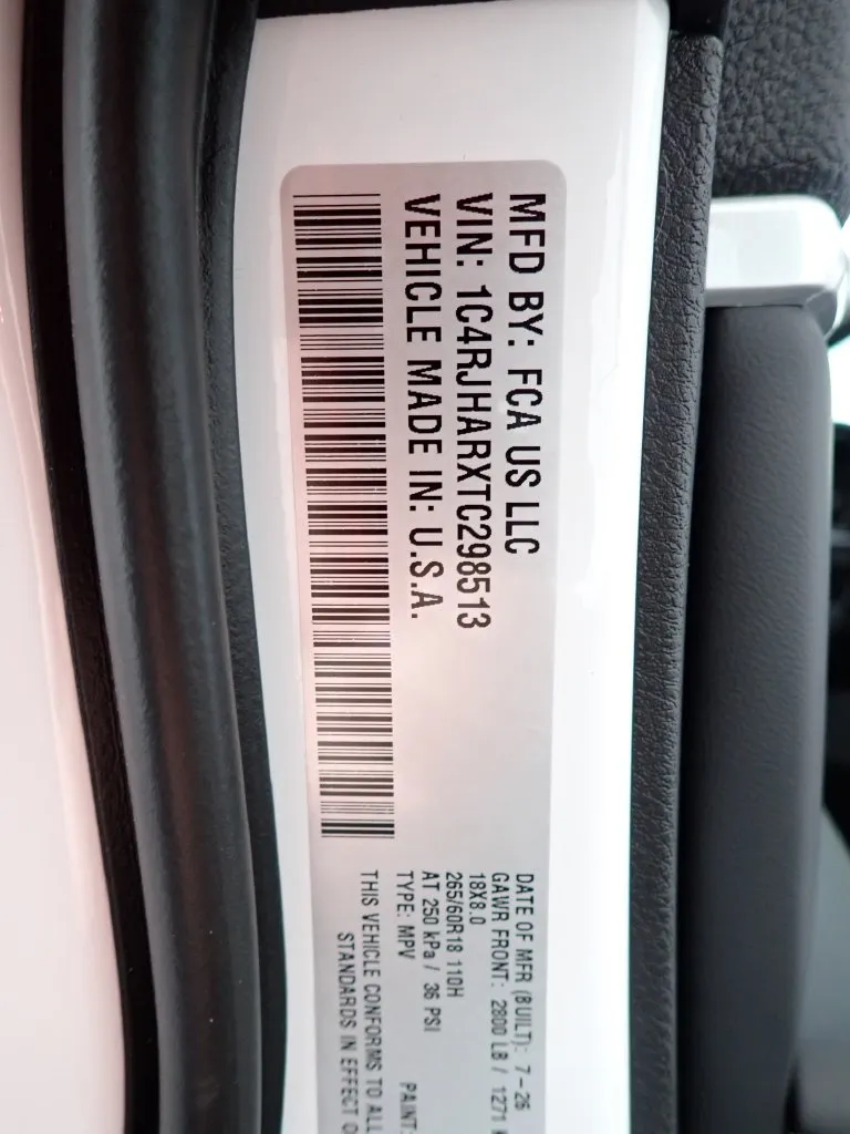 Jeep Grand Cherokee photo 45