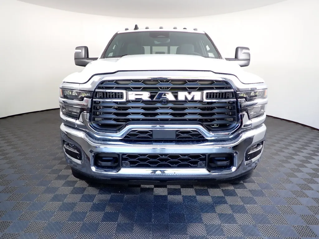 Ram 3500 photo 7