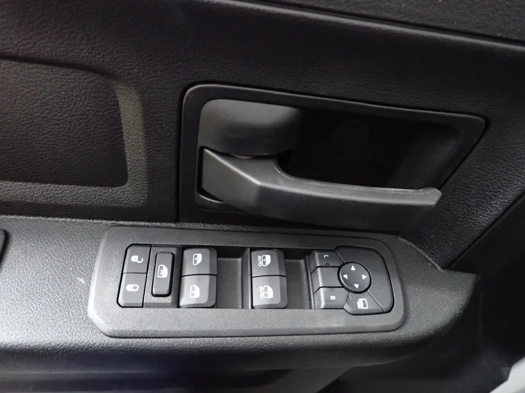 Ram 3500 photo 18
