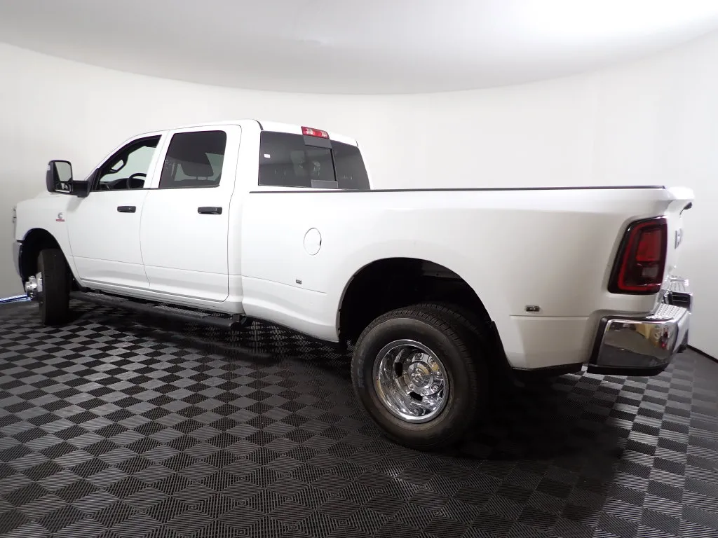 Ram 3500 photo 10
