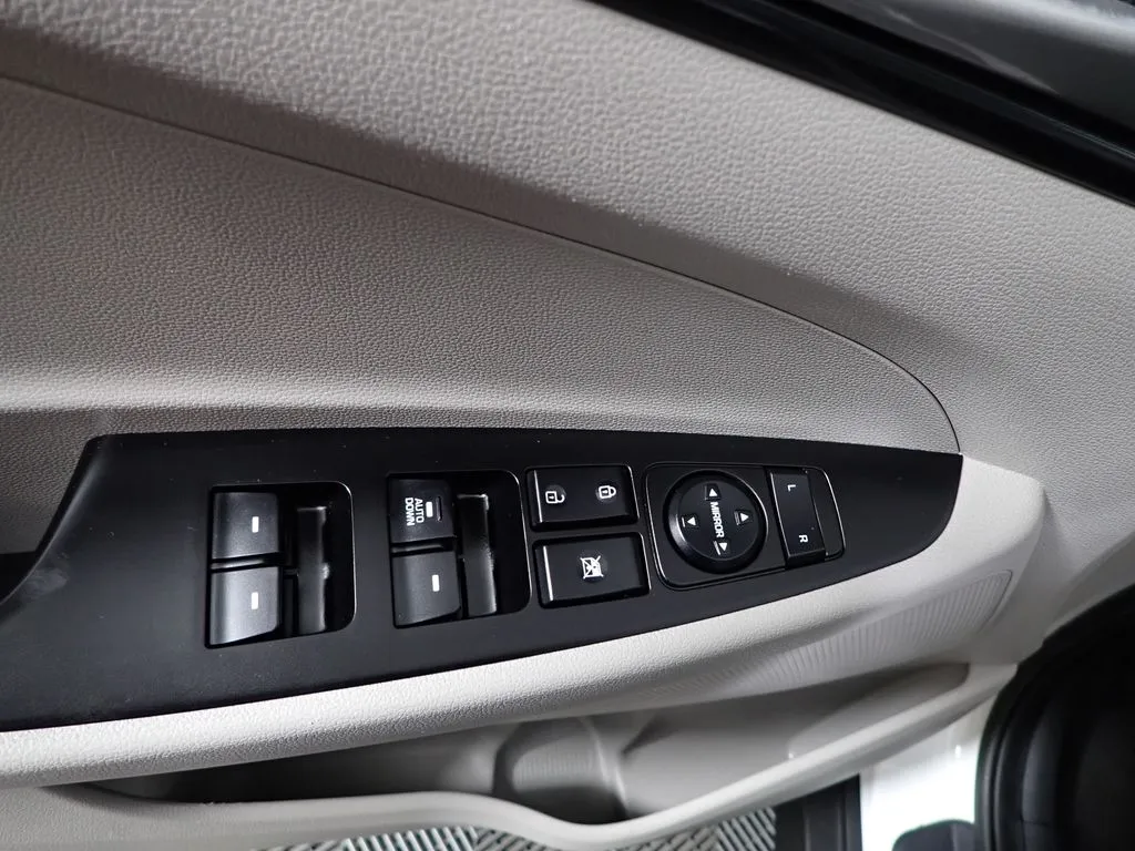 Hyundai Tucson photo 17