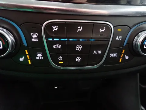 More photos of 2018 Chevrolet Traverse LT at Don Wood Chrysler Dodge Jeep Ram, OH