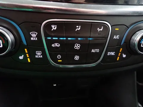 More photos of 2018 Chevrolet Traverse LT at Don Wood Chrysler Dodge Jeep Ram, OH
