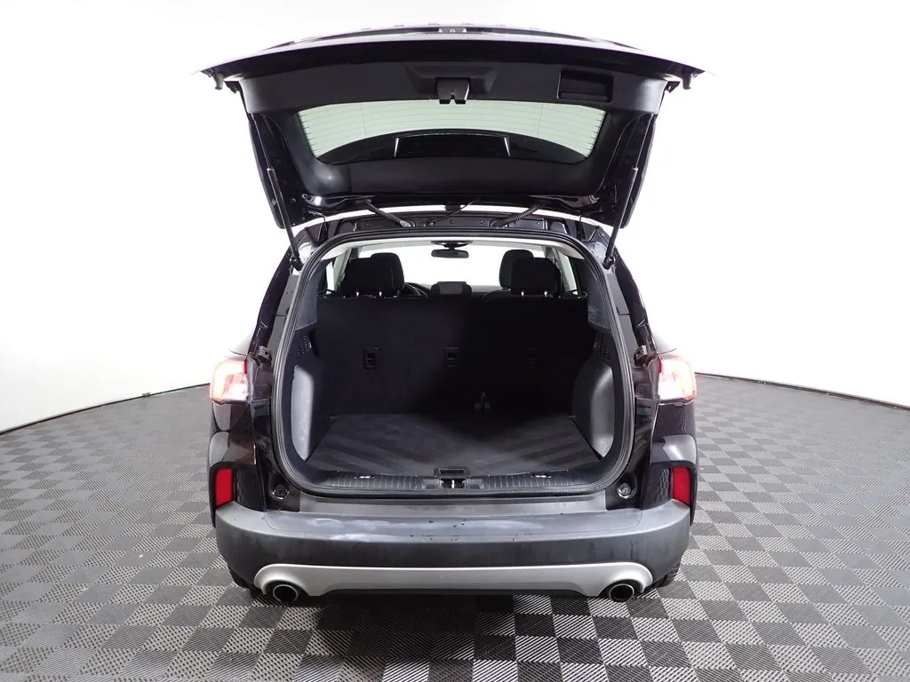 Ford Escape photo 14