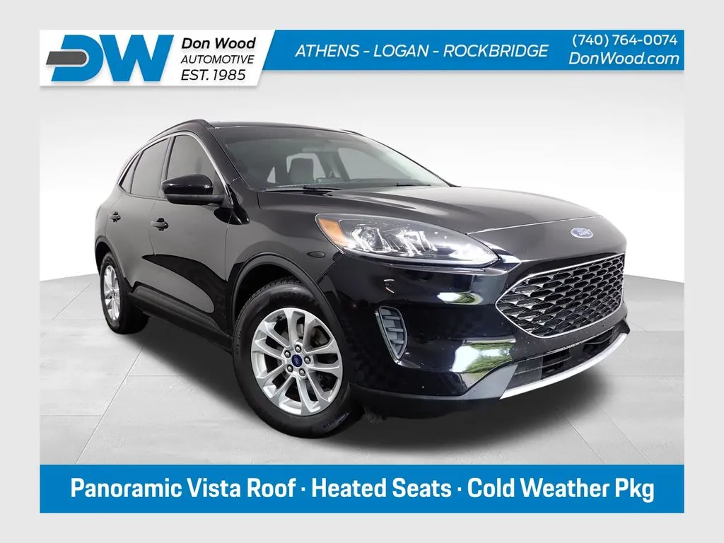 Black 2021 Ford Escape SE for sale in Rockbridge, OH