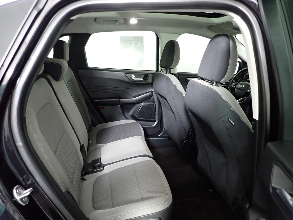 Ford Escape photo 33