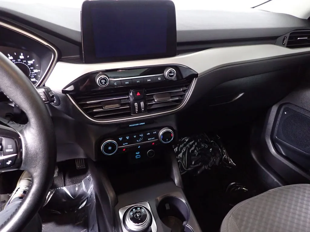 Ford Escape photo 27