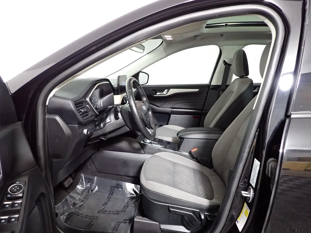 Ford Escape photo 20