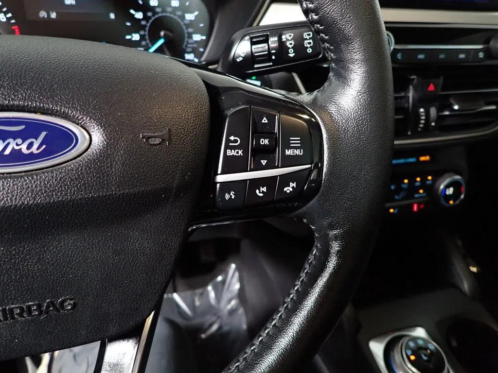 Ford Escape photo 26