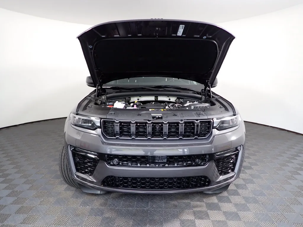 Jeep Grand Cherokee photo 43