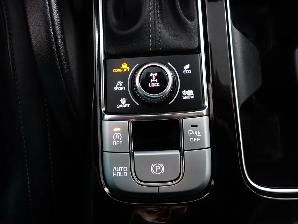Kia Telluride photo 8