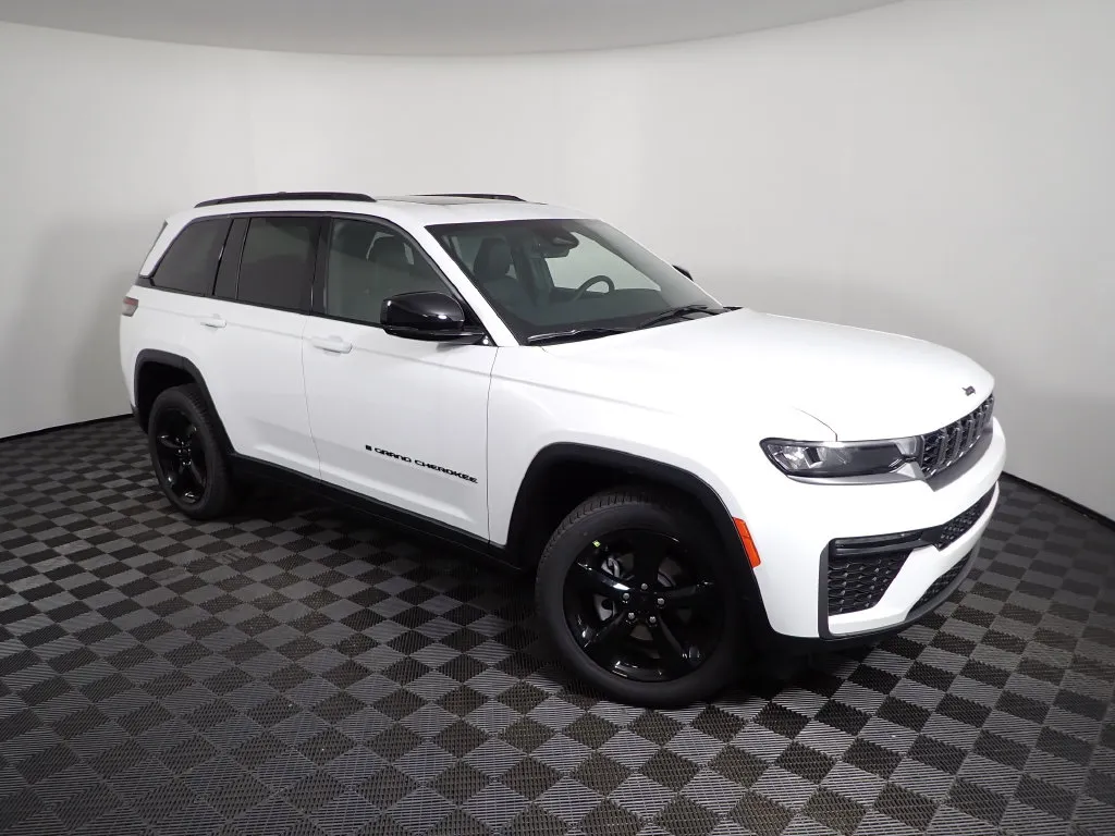 Jeep Grand Cherokee photo 7