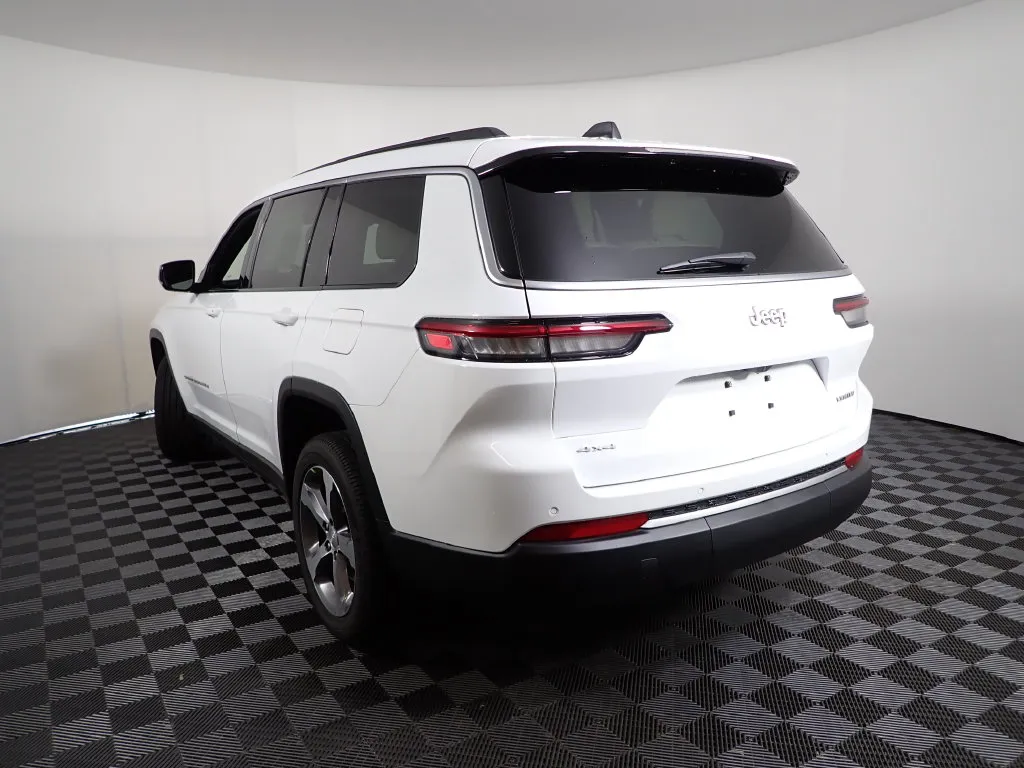 Jeep Grand Cherokee L photo 13