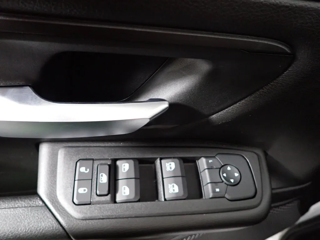 Ram 1500 photo 18