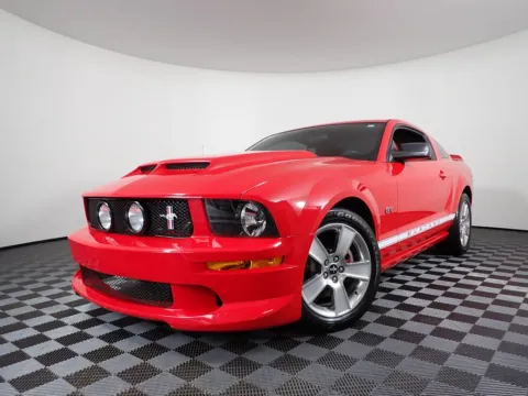 Photos of 2006 Ford Mustang GT Deluxe for sale in Rockbridge, OH at Don Wood Chrysler Dodge Jeep Ram