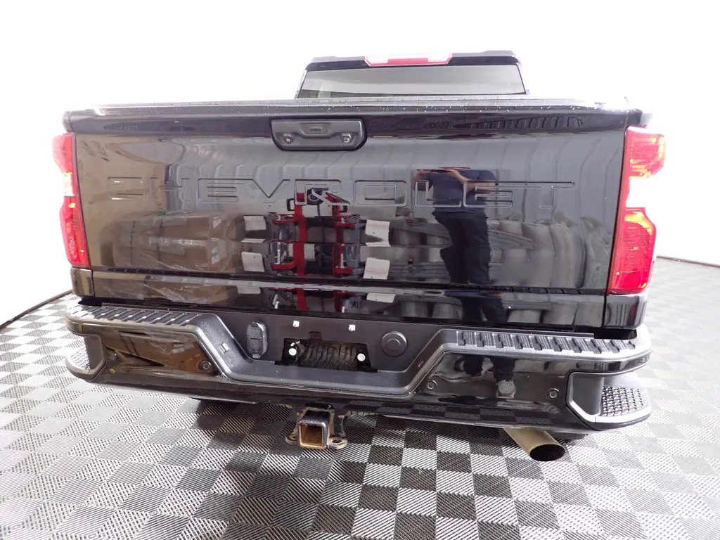 2024 Chevrolet Silverado 2500HD Custom - Photo 13