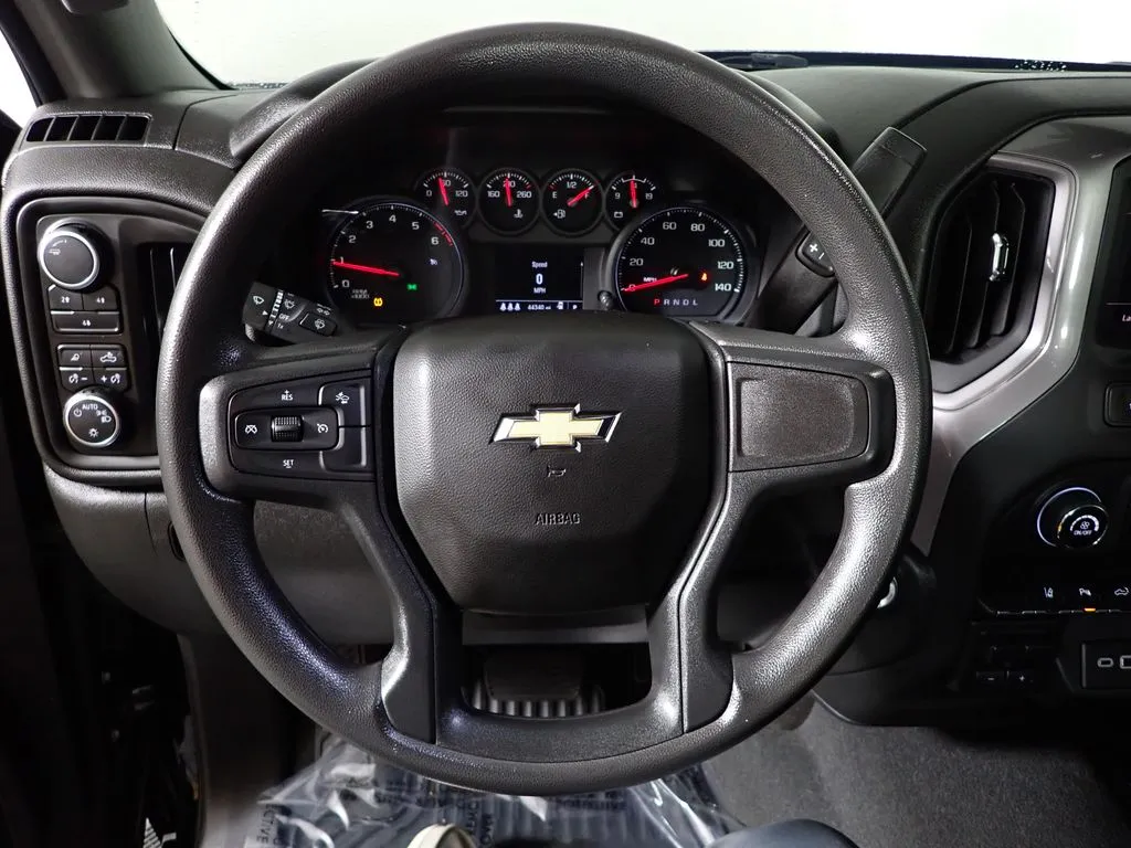 2024 Chevrolet Silverado 2500HD Custom - Photo 25