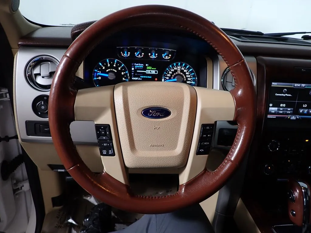 Ford F-150 photo 26