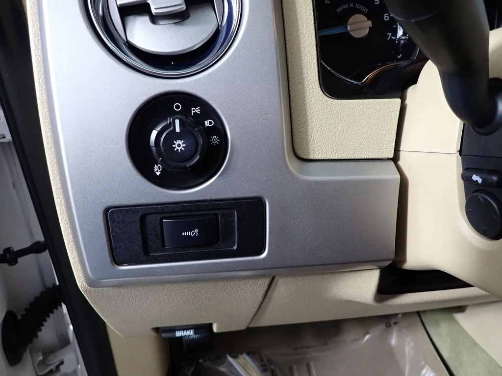 Ford F-150 photo 24