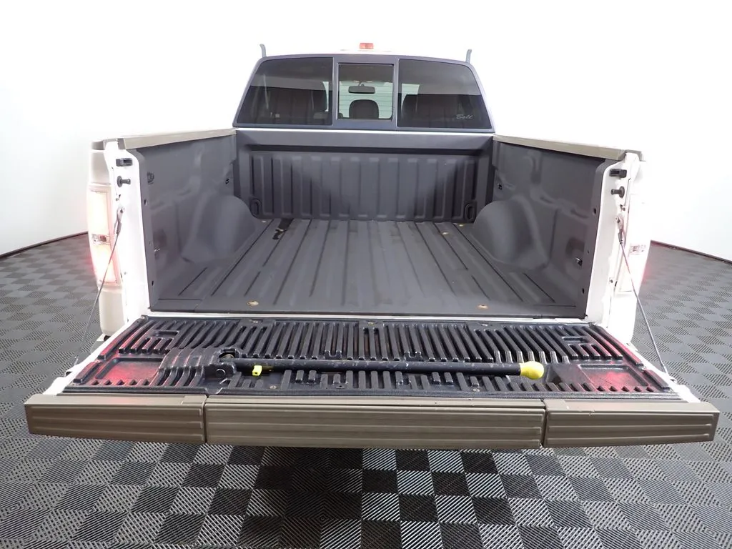 Ford F-150 photo 16