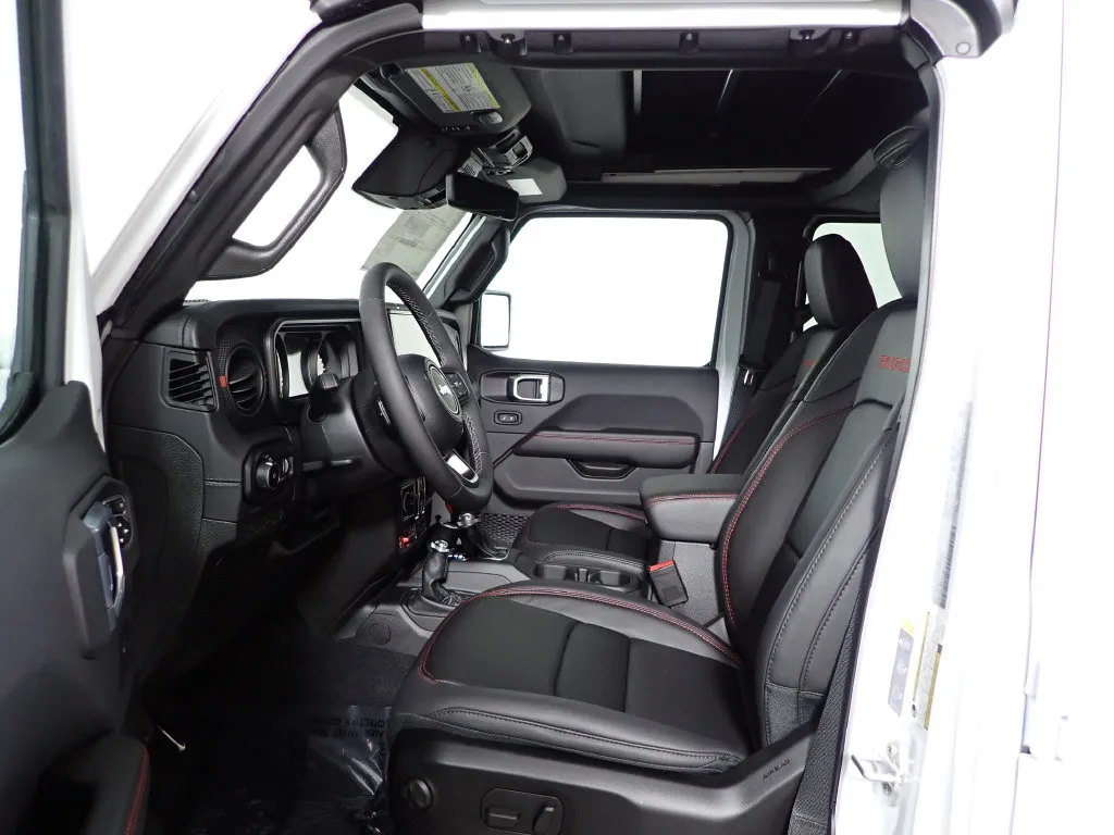 Jeep Wrangler photo 23