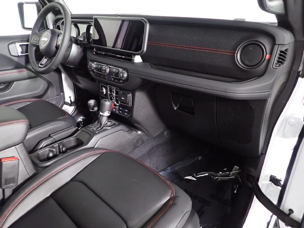 Jeep Wrangler photo 41