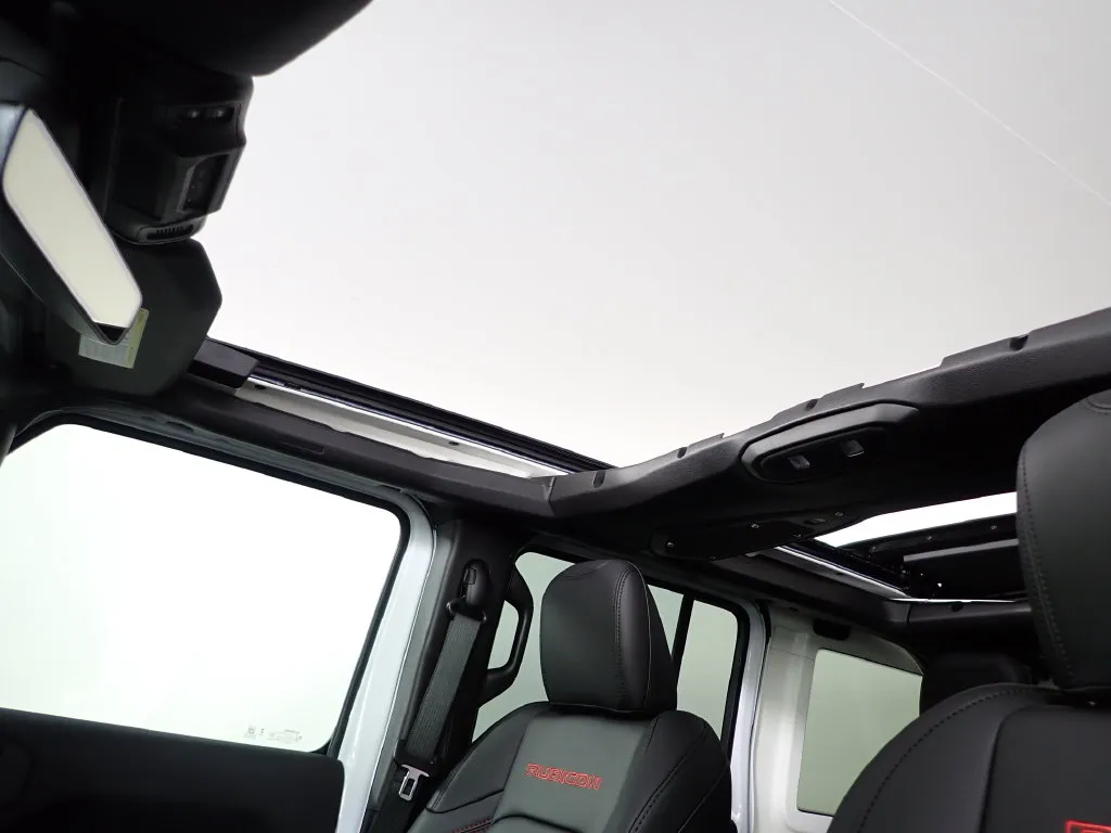 Jeep Wrangler photo 10