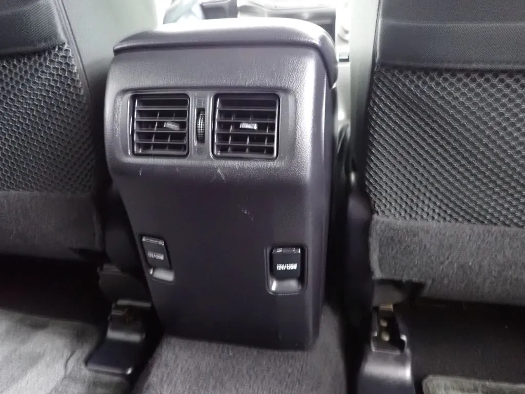 Toyota 4Runner photo 35